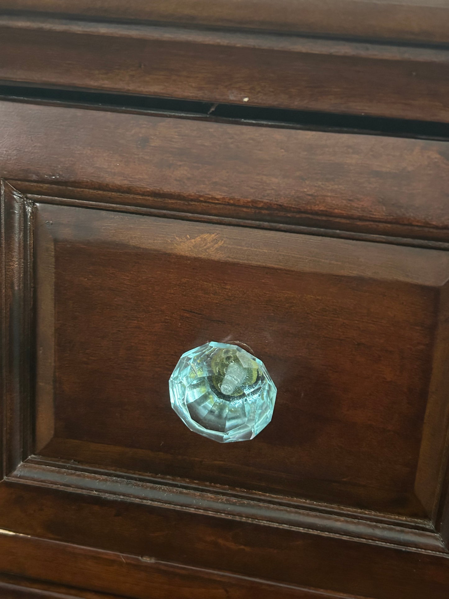 Water Lily Glass Knob